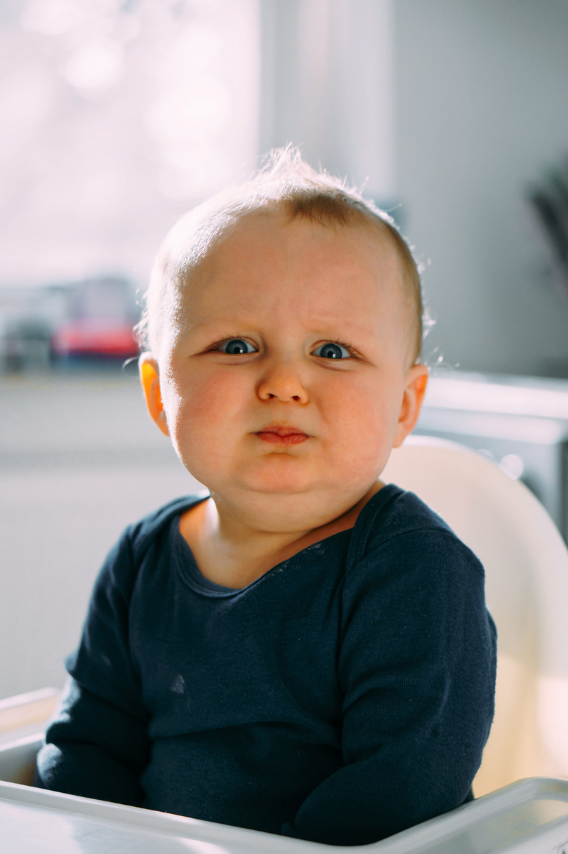 Humana Baby angewiderter Blick